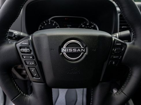 New 2025 Nissan Frontier SV w/ SV Convenience Package image 15