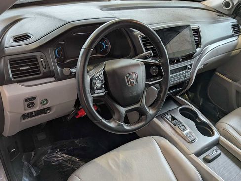 Used 2022 Honda Pilot EX-L image 2