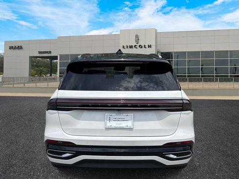 New 2026 Lincoln Nautilus Reserve AWD/4WD image 10