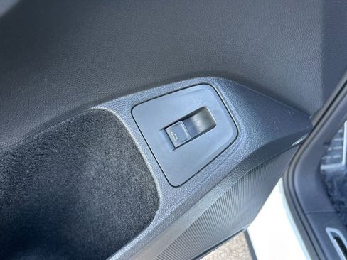 Used 2024 Volkswagen Tiguan SEL R-Line image 20