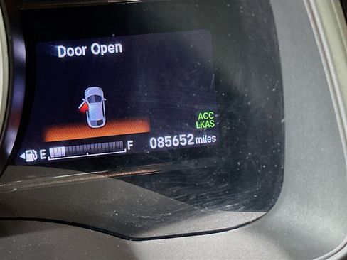 Used 2019 Honda Fit EX image 18