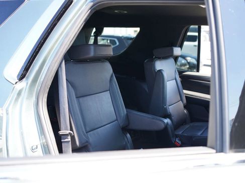 Used 2023 Chevrolet Tahoe LT RWD image 14