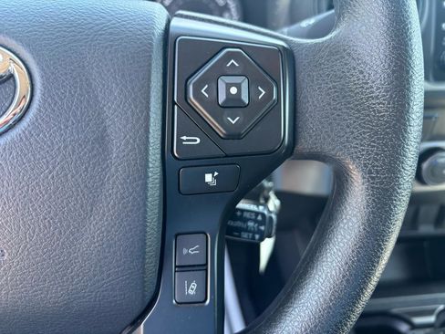 Used 2023 Toyota Tacoma SR AWD/4WD image 18