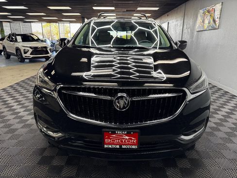 Used 2019 Buick Enclave Essence image 4