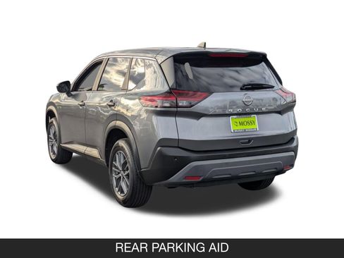 Used 2023 Nissan Rogue S image 7