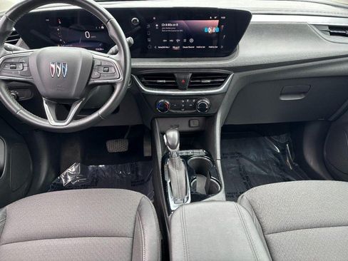 Used 2024 Buick Encore GX Preferred FWD image 14