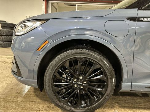 Used 2025 Lincoln Corsair Grand Touring w/ Equipment Group 301A AWD/4WD image 19