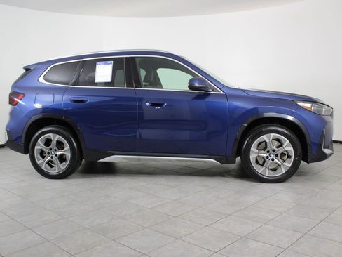 Certified 2025 BMW X1 xDrive28i w/ Convenience Package image 8