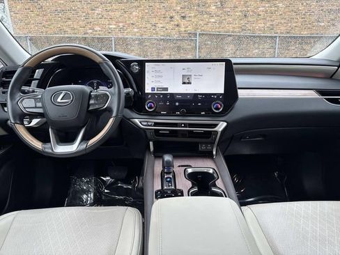 Certified 2024 Lexus RX 350 w/ Convenience Package image 15