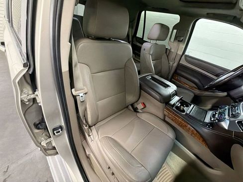 Used 2015 Chevrolet Tahoe LTZ RWD image 29