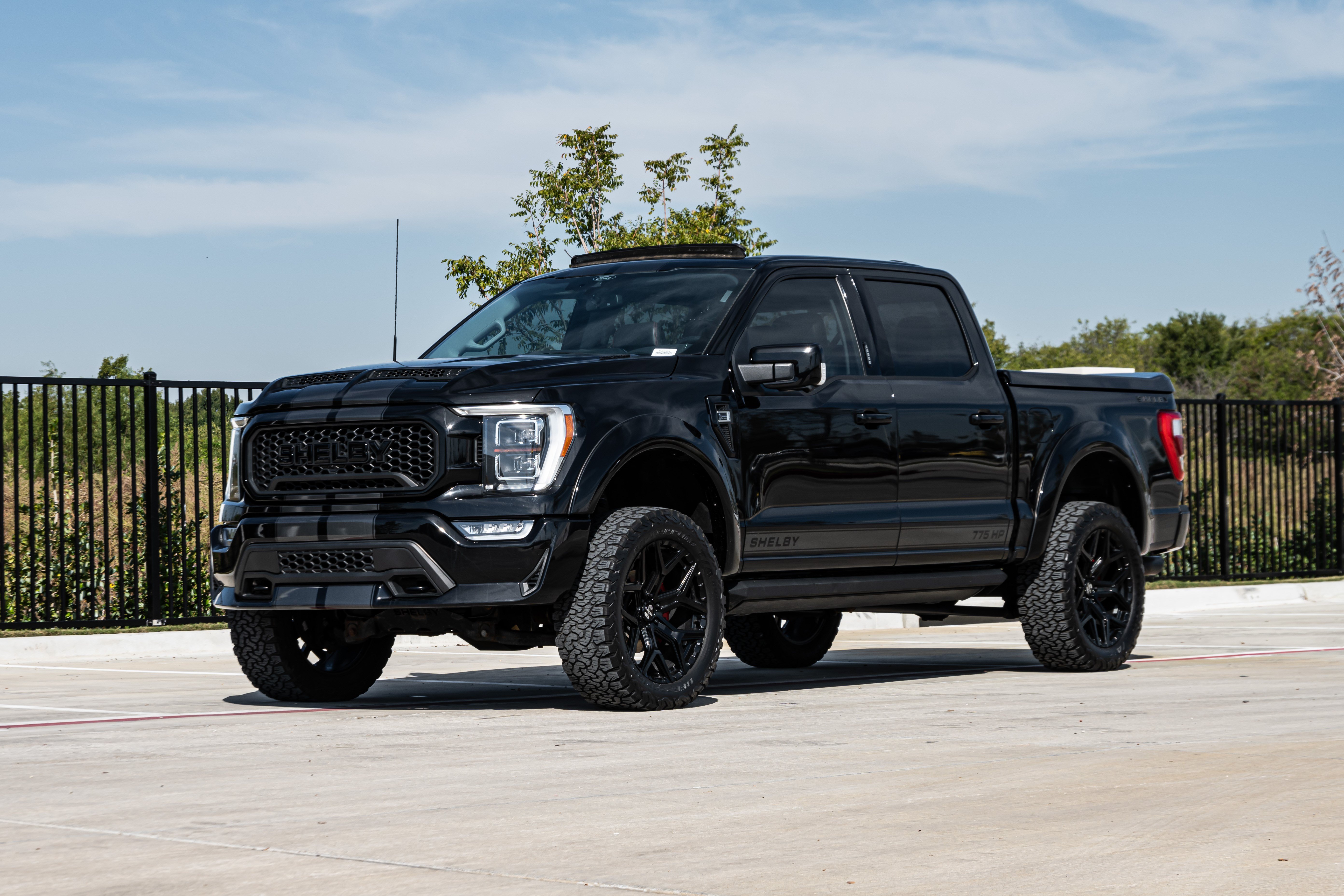 Used 2021 Ford F150 Lariat w/ Equipment Group 502A High AWD/4WD image 5