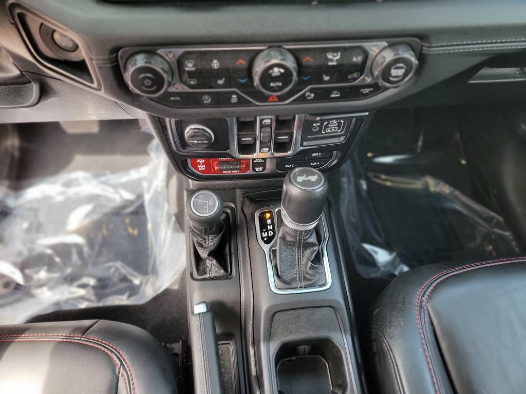Used 2024 Jeep Wrangler Unlimited Rubicon AWD/4WD image 21