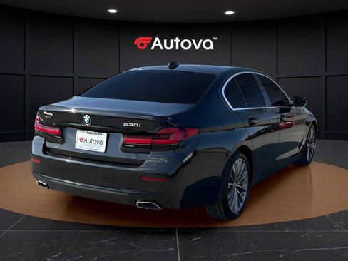 Used 2023 BMW 530i xDrive w/ Premium Package AWD/4WD image 5