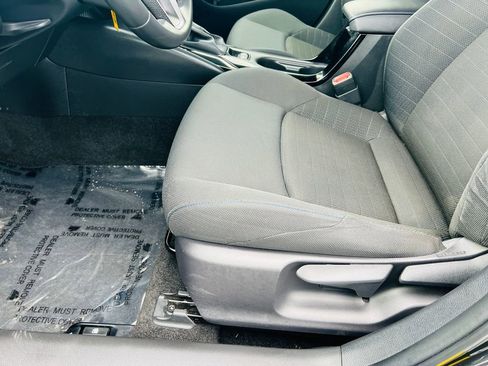 Used 2021 Toyota Corolla SE w/ Carpet Mat Package (TMS) image 15
