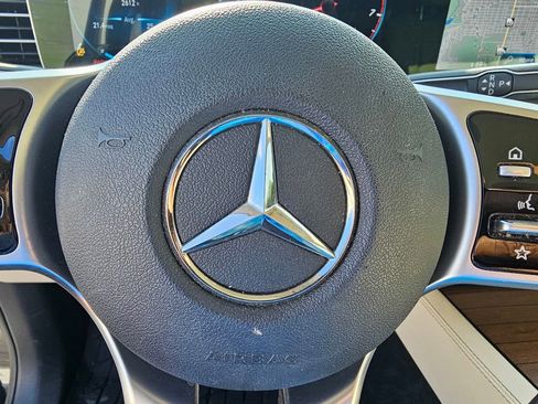 Used 2022 Mercedes-Benz GLE 350 image 22