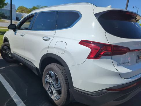 Used 2023 Hyundai Santa Fe SEL w/ Cargo Package image 3