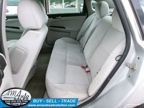 Used 2013 Chevrolet Impala LT FWD image 13