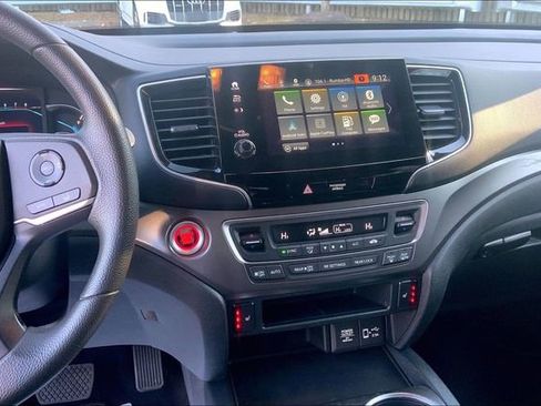 Used 2022 Honda Pilot Sport image 6