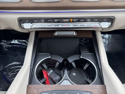 Certified 2021 Mercedes-Benz GLS 450 4MATIC image 30