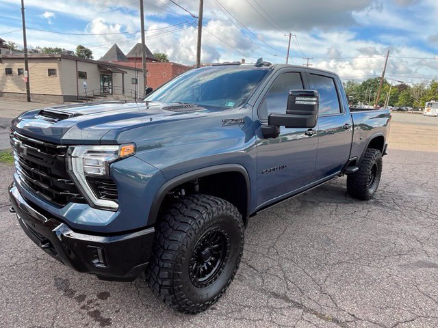 Used 2026 Chevrolet Silverado 2500 LTZ w/ Trail Boss Package AWD/4WD image 8