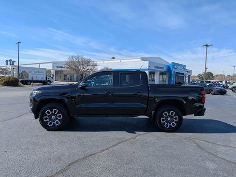 Used 2023 Chevrolet Colorado Z71 w/ Advanced Trailering Package image 6