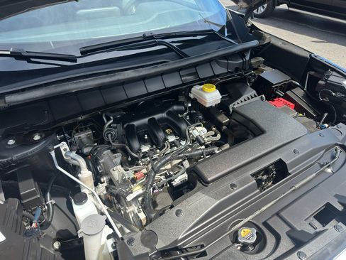 Used 2023 Nissan Pathfinder Rock Creek image 10