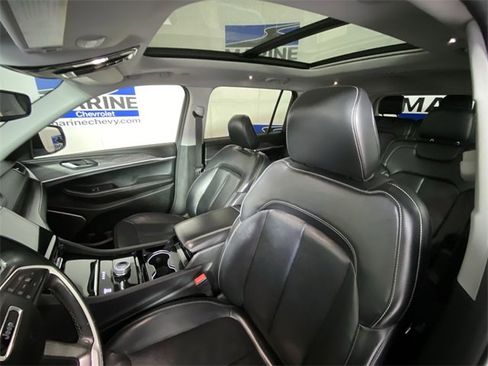 Used 2021 Jeep Grand Cherokee L Limited image 24