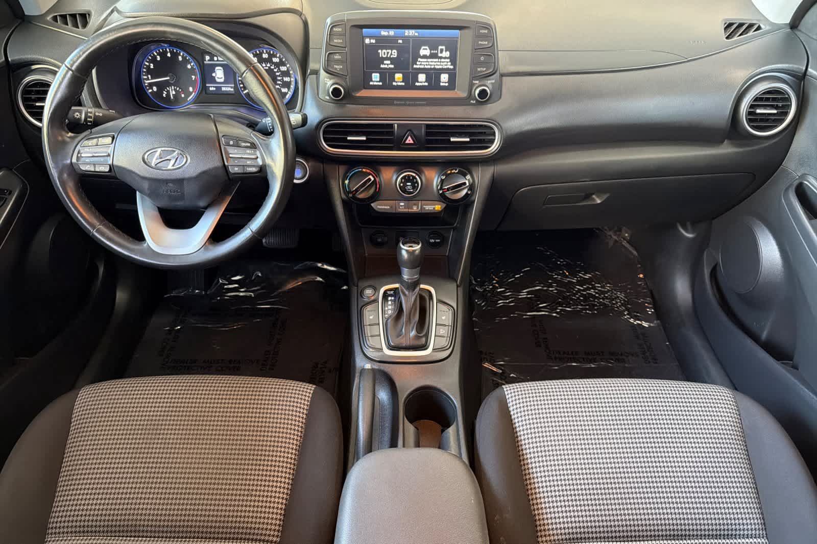 Used 2019 Hyundai Kona SEL FWD image 3