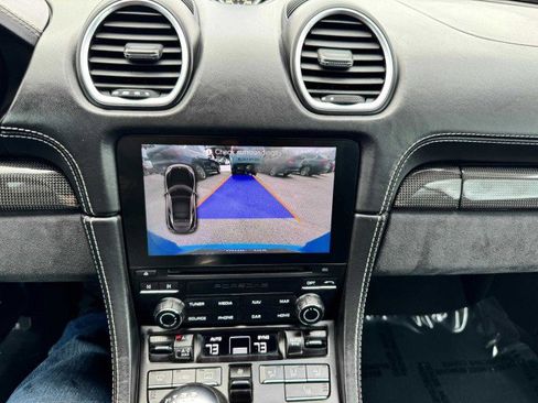 Used 2018 Porsche 718 Cayman GTS image 29