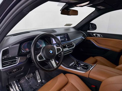 Used 2022 BMW X5 xDrive40i w/ M Sport Package image 9