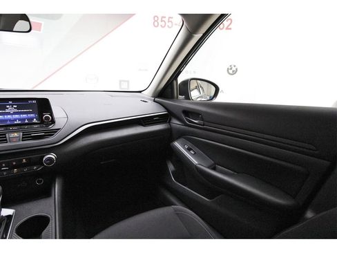 Certified 2024 Nissan Altima 2.5 S image 8