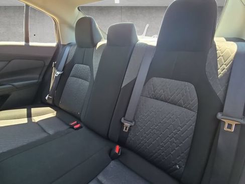 Used 2026 Nissan Sentra SV w/ SV Convenience Package FWD image 22