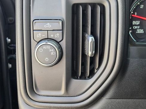 Used 2020 Chevrolet Silverado 1500 Custom w/ Custom Value Package RWD image 27