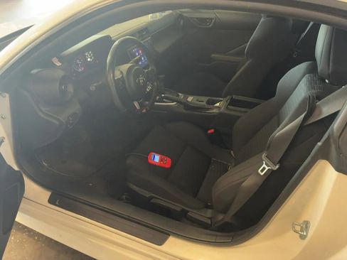 Used 2022 Toyota GR86 image 5