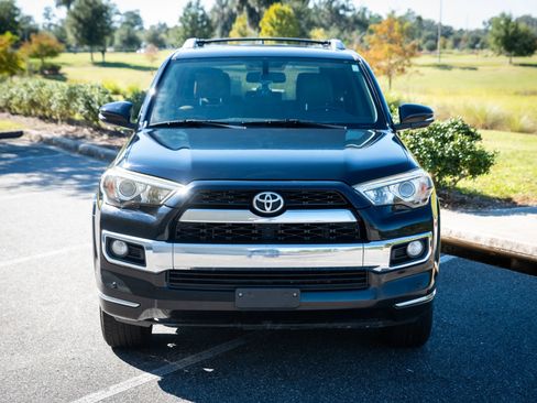 Used 2014 Toyota 4Runner Limited image 10