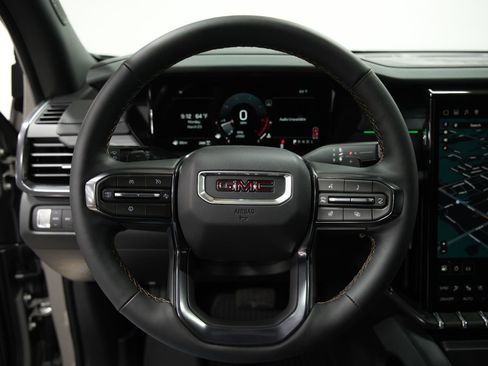 New 2026 GMC Acadia AT4 w/ Luxury Package image 33