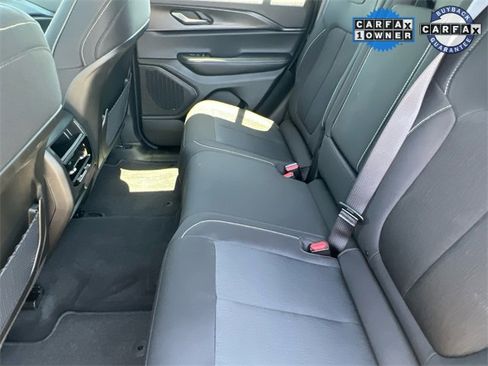 Certified 2025 Jeep Grand Cherokee Laredo X image 19