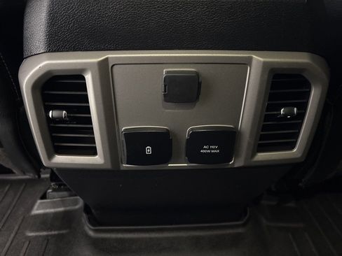 Used 2020 Ford F350 Lariat w/ Lariat Ultimate Package image 29