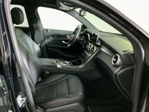 Used 2018 Mercedes-Benz GLC 300 4MATIC image 35
