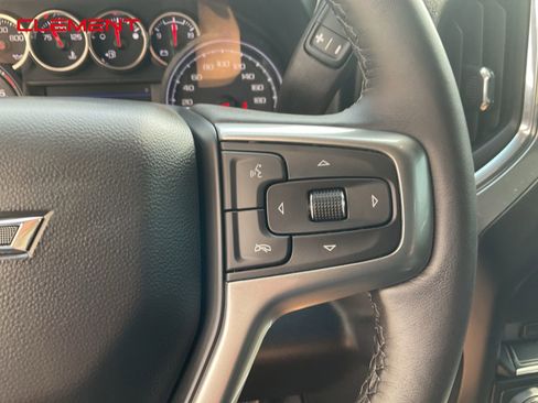 Used 2022 Chevrolet Silverado 1500 LT Trail Boss w/ Bed Protection Package image 10