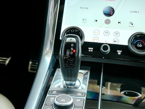 Used 2020 Land Rover Range Rover Sport HSE Dynamic image 21