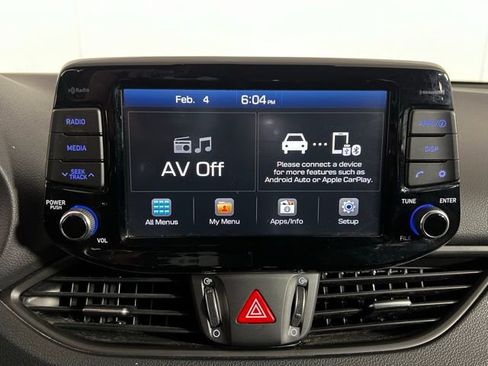 Used 2020 Hyundai Elantra GT w/ Style Package 02 image 15