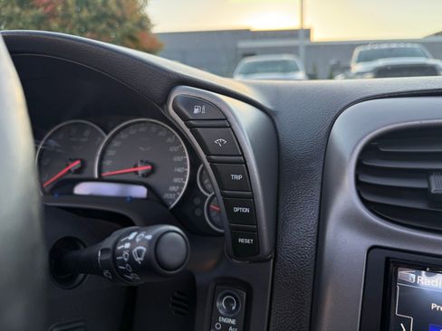 Used 2007 Chevrolet Corvette Convertible w/ Preferred Equipment Group image 31