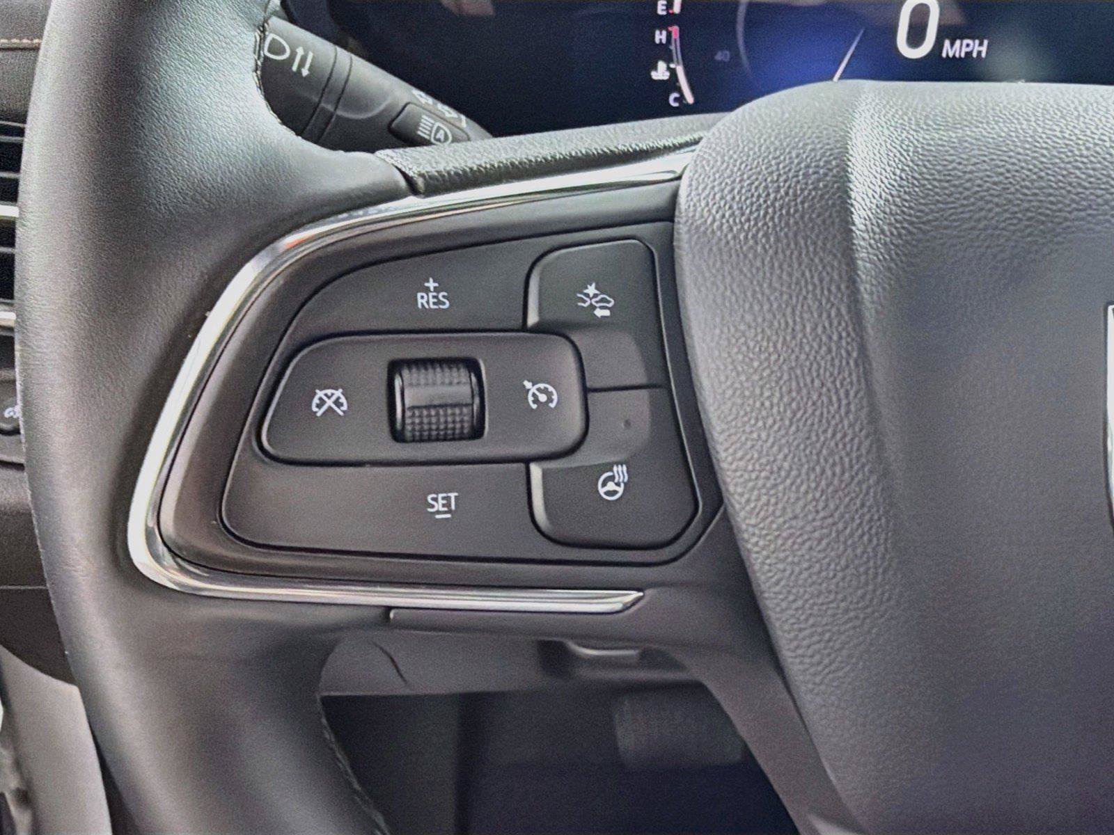 Used 2026 Buick Envista Avenir FWD image 40
