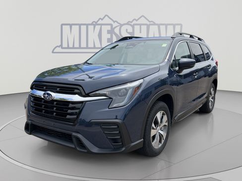 Used 2024 Subaru Ascent Premium w/ Convenience Package AWD/4WD image 14