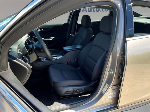 Used 2024 Chevrolet Malibu LT FWD image 23
