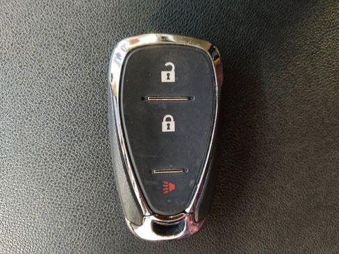Used 2021 Chevrolet Equinox LT FWD image 32