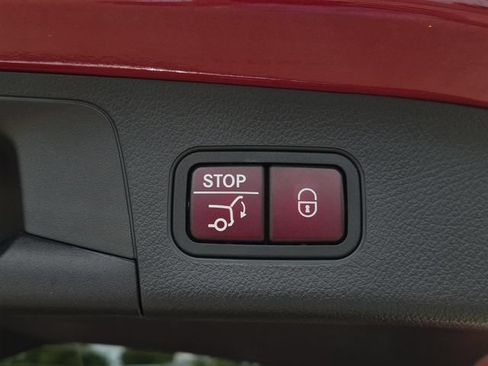 Certified 2023 Mercedes-Benz GLA 250 w/ Premium Package image 10