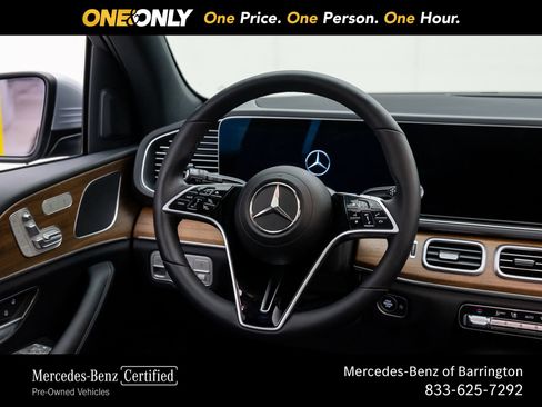 Used 2025 Mercedes-Benz GLE 350 4MATIC image 11