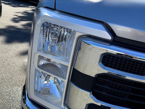 Used 2024 Ford F250 XLT w/ FX4 Off-Road Package image 30